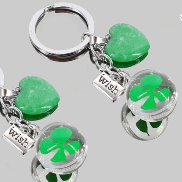 Llavero Trebol Con Corazon Jade - Promineral