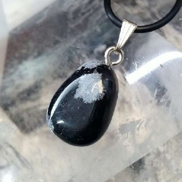 Colgante Rodado Obsidiana Nevada 