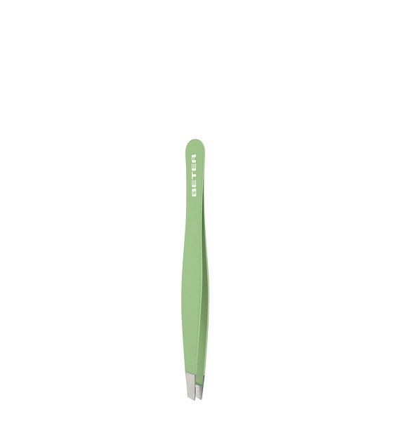 Pinza Depilar 7.2 Cm. Punta Oblicua Beter